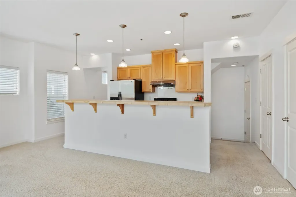 10757 NE Red Wing Way Hillsboro OR 97006
