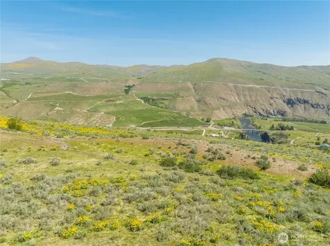 0 Goat Ridge Lot 5 - Highway 153 Pateros WA 98846