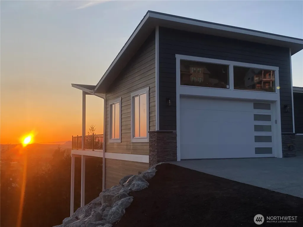 20555 Benson Ridge Lane Mount Vernon WA 98274