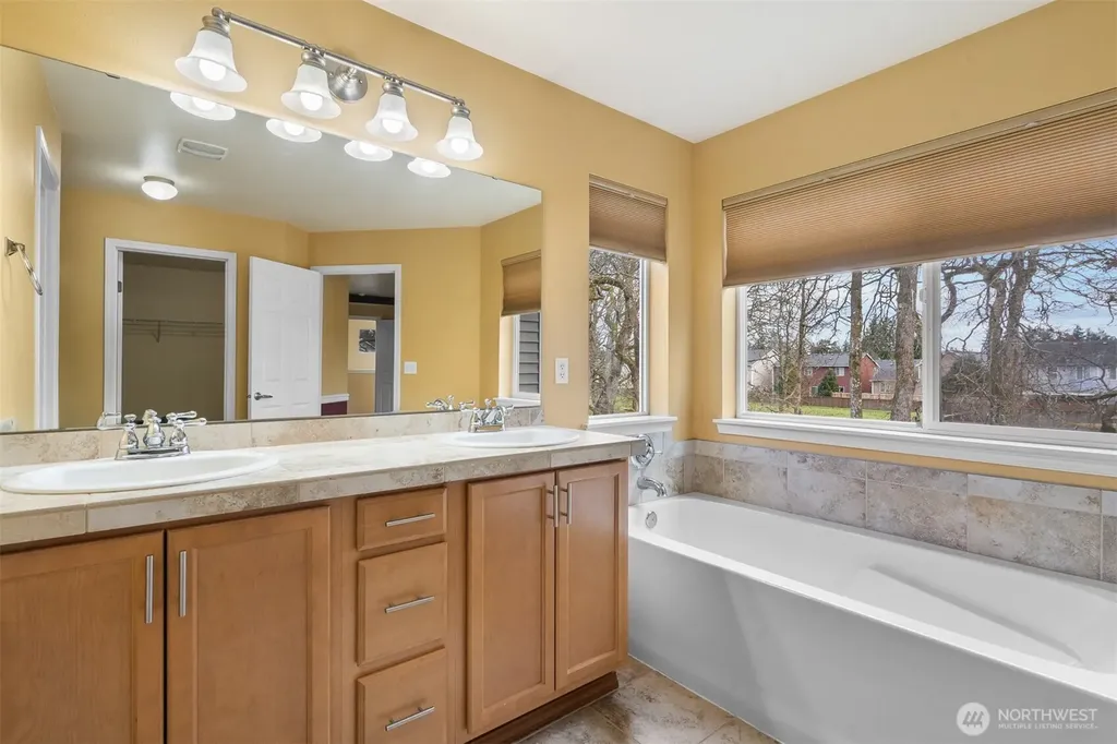17715 17th Avenue E Spanaway WA 98387