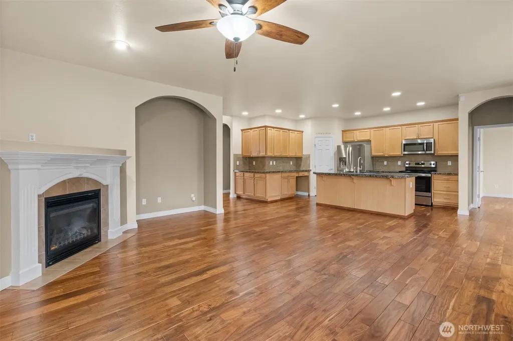 17715 17th Avenue E Spanaway WA 98387