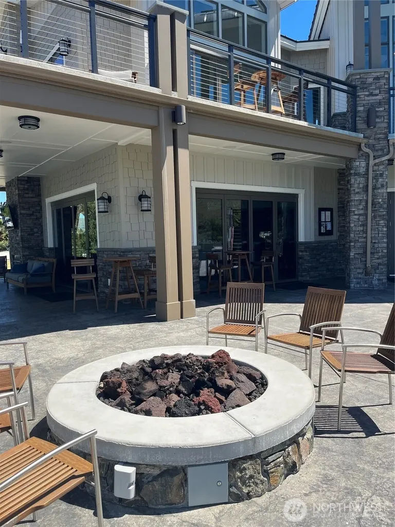 1350 W Woodin Avenue Chelan WA 98816