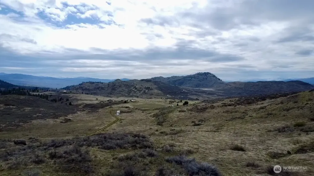 0 Overland Road S Oroville WA 98844