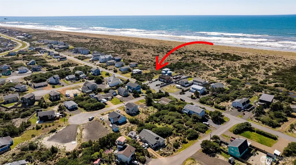953 S Sand Dune Ocean Shores WA 98569