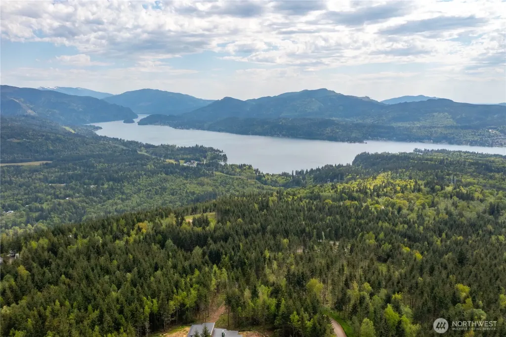 8 Academy Highlands Bellingham WA 98226