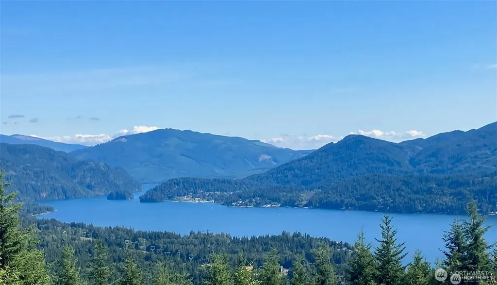 20 Academy Highlands Bellingham WA 98226