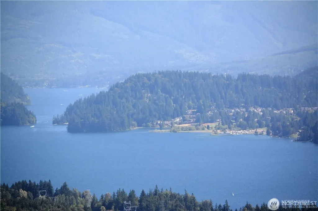 20 Academy Highlands Bellingham WA 98226