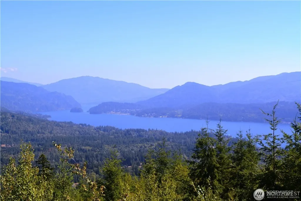 20 Academy Highlands Bellingham WA 98226