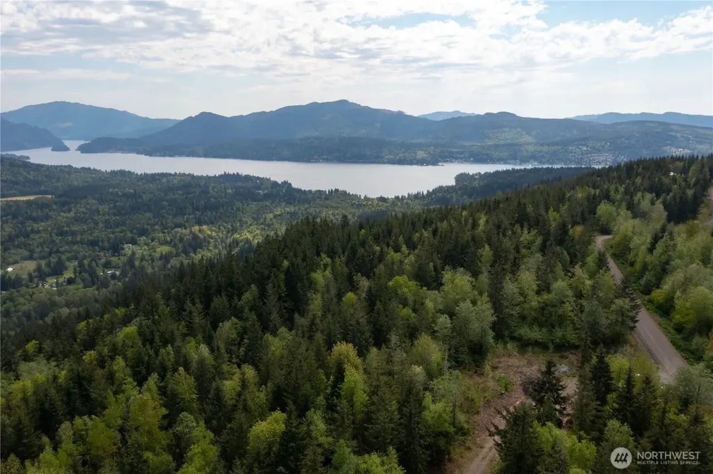 20 Academy Highlands Bellingham WA 98226
