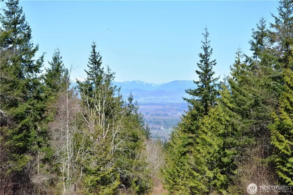 20 Academy Highlands Bellingham WA 98226