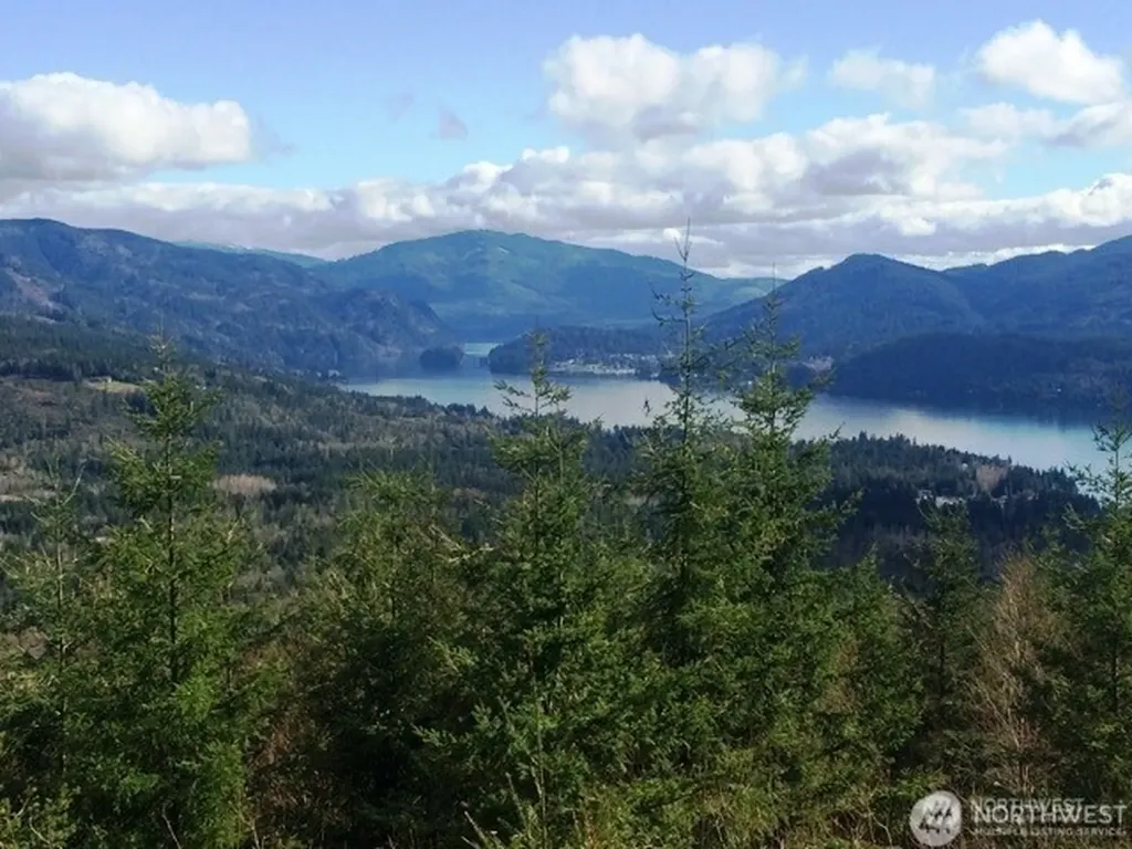 20 Academy Highlands Bellingham WA 98226