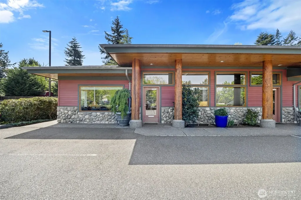 3136 Squalicum Parkway Bellingham WA 98225