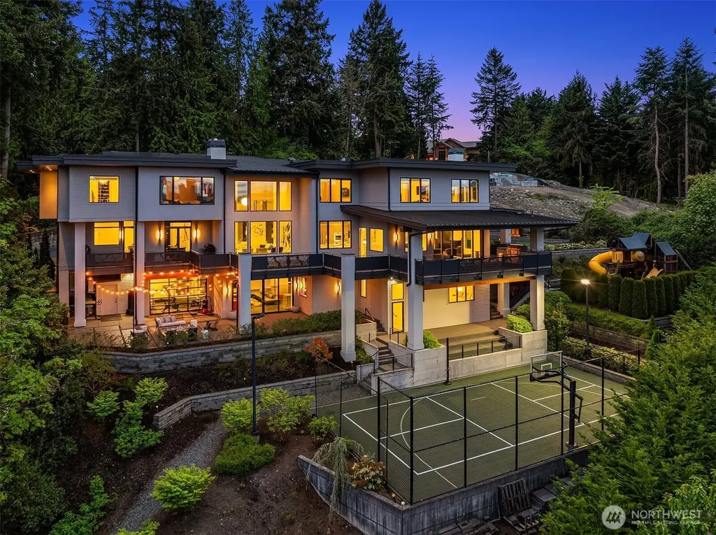209 Northside Road Bellevue WA 98004