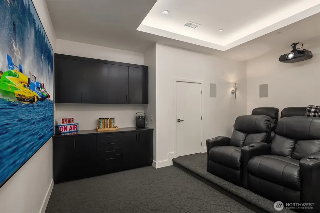 209 Northside Road Bellevue WA 98004