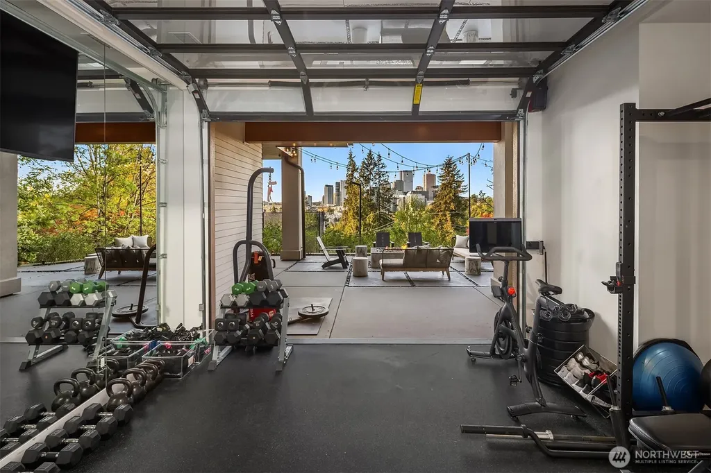209 Northside Road Bellevue WA 98004