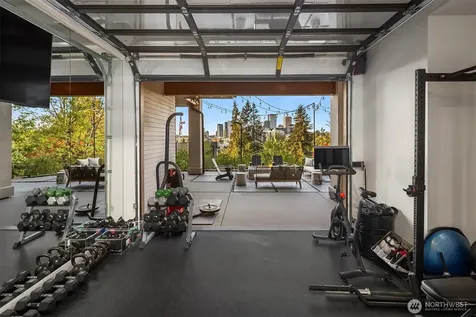 209 Northside Road Bellevue WA 98004