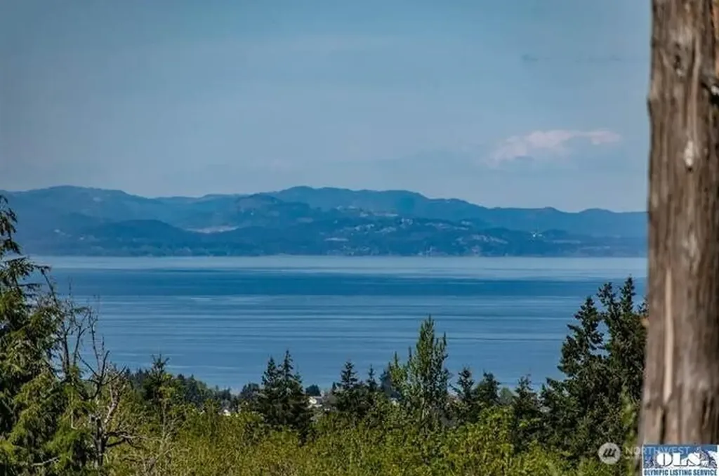 999 Ediz View Drive Port Angeles WA 98362
