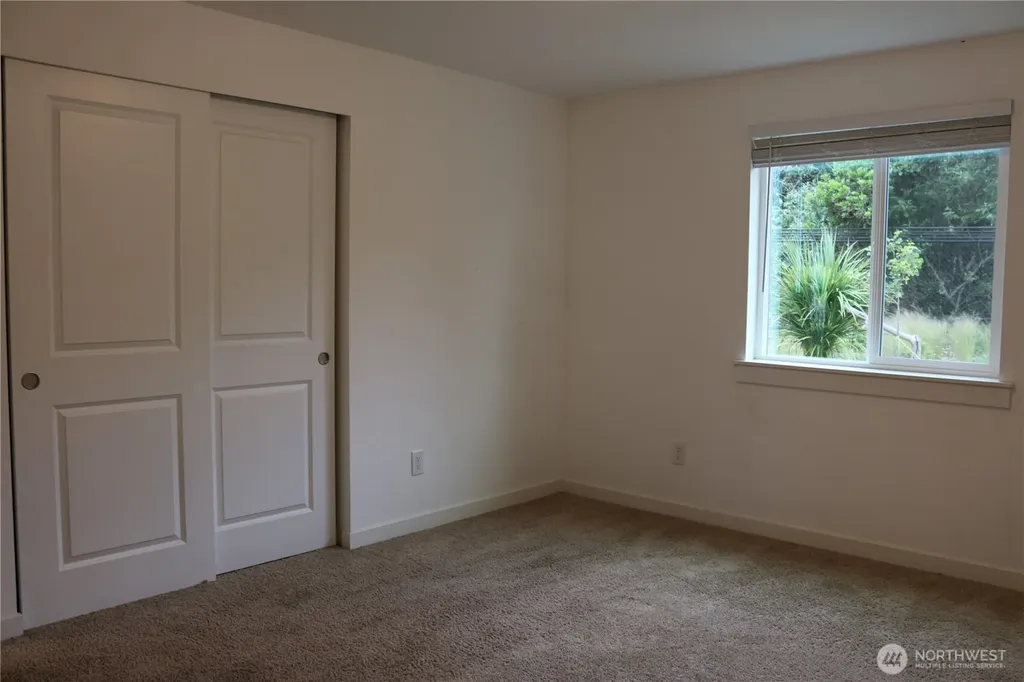 531 Point Brown Avenue SW Ocean Shores WA 98569