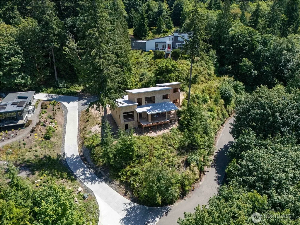1697 Chuckanut Crest Drive Bellingham WA 98229