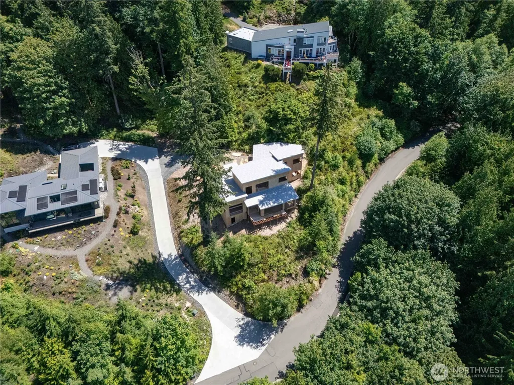 1697 Chuckanut Crest Drive Bellingham WA 98229