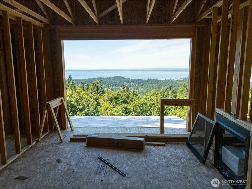 1697 Chuckanut Crest Drive Bellingham WA 98229