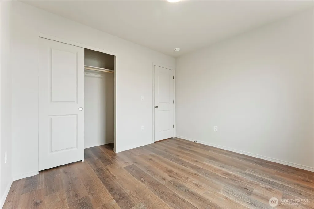 223 Poplar Street NE Royal City WA 99357