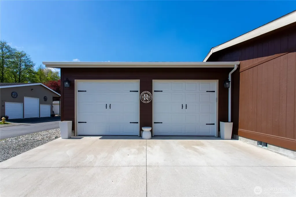 6350 Portal Way Ferndale WA 98248