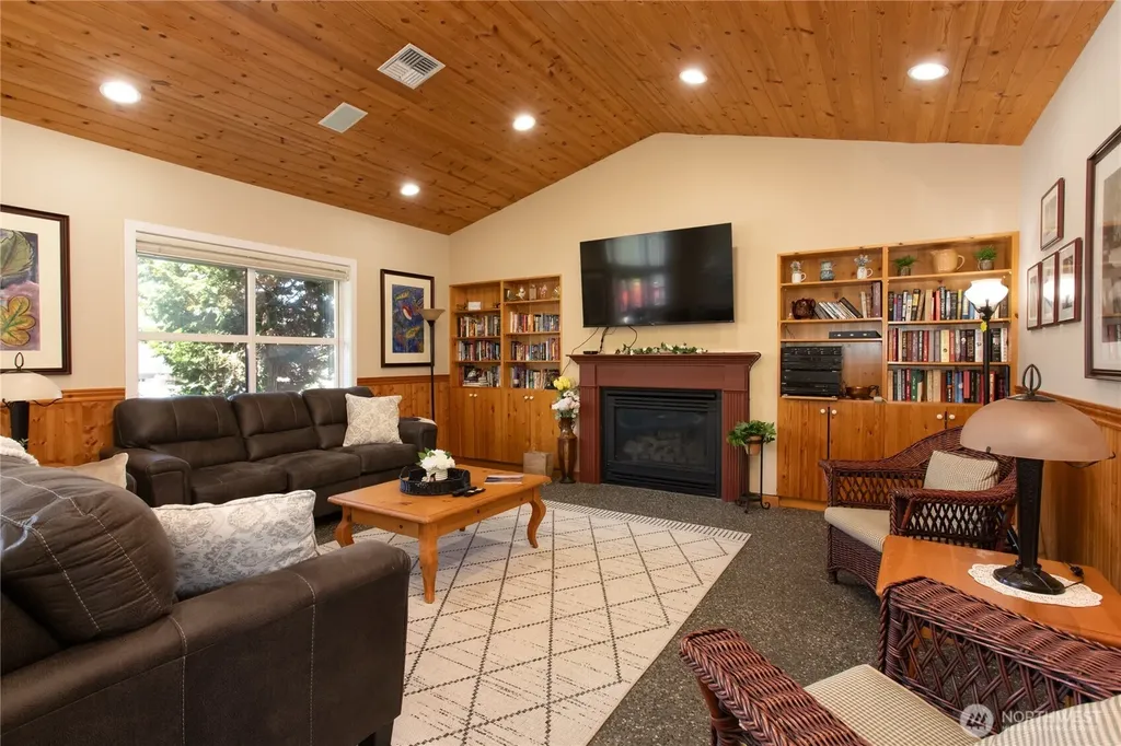 6350 Portal Way Ferndale WA 98248