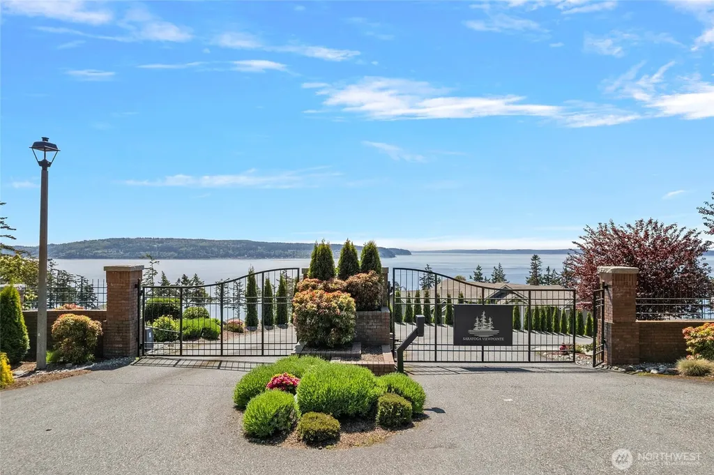 1420 Sergios View Lane Oak Harbor WA 98277