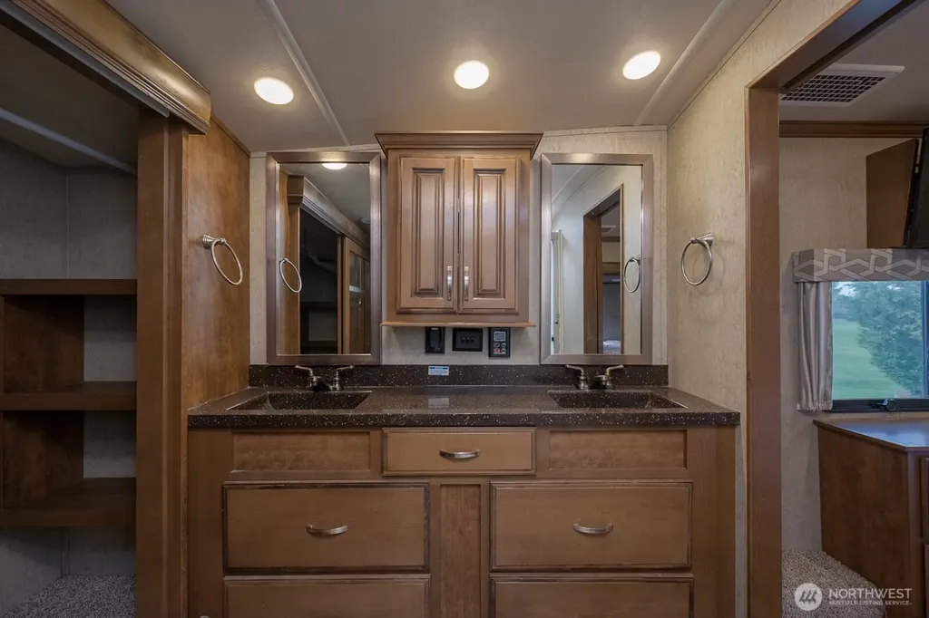 17693 Road 5 NW Quincy WA 98848