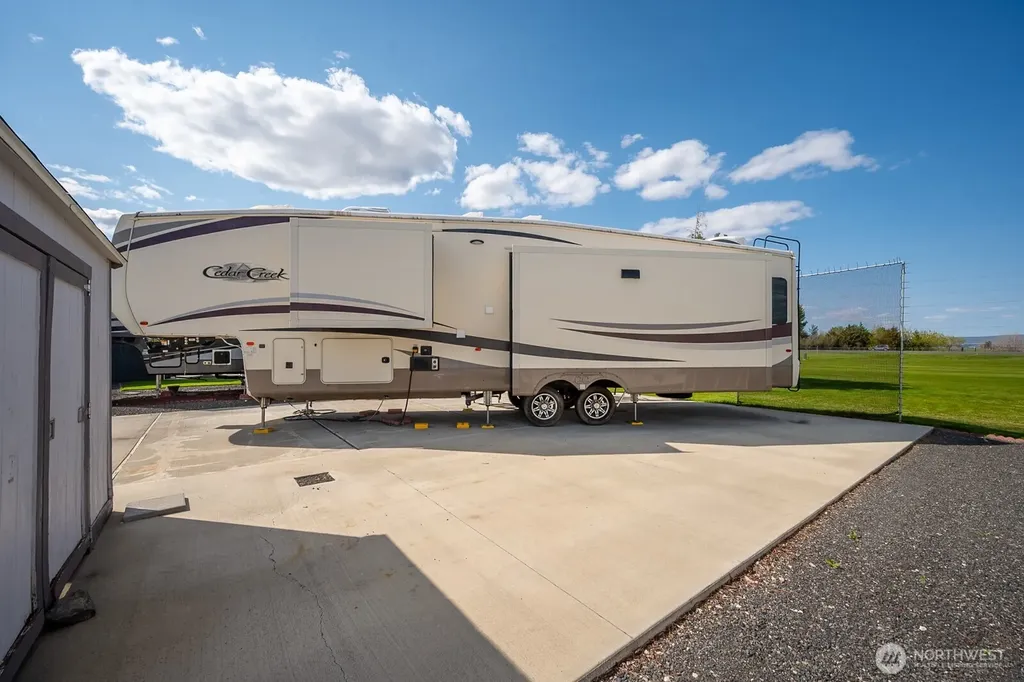17693 Road 5 NW Quincy WA 98848