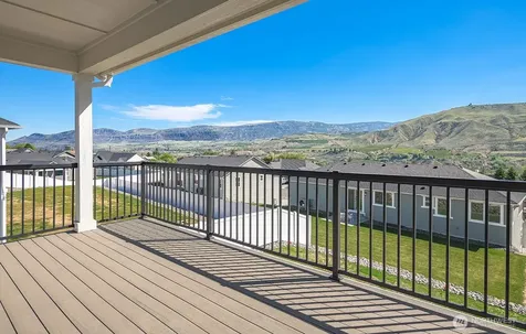 1580 S Kelvin Court East Wenatchee WA 98802