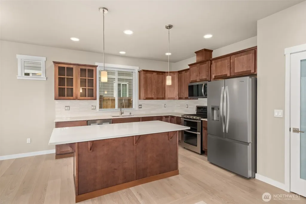 9621 7th Avenue SE Lacey WA 98513