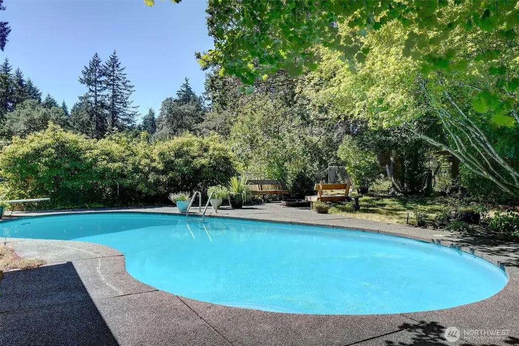16006 Spanaway Loop Road S Spanaway WA 98387