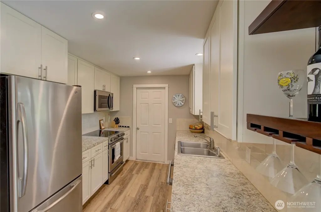 27521 U Street Ocean Park WA 98640
