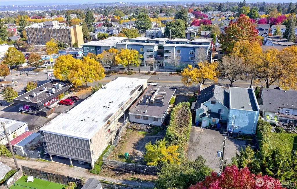 6517 35th Avenue SW Seattle WA 98126