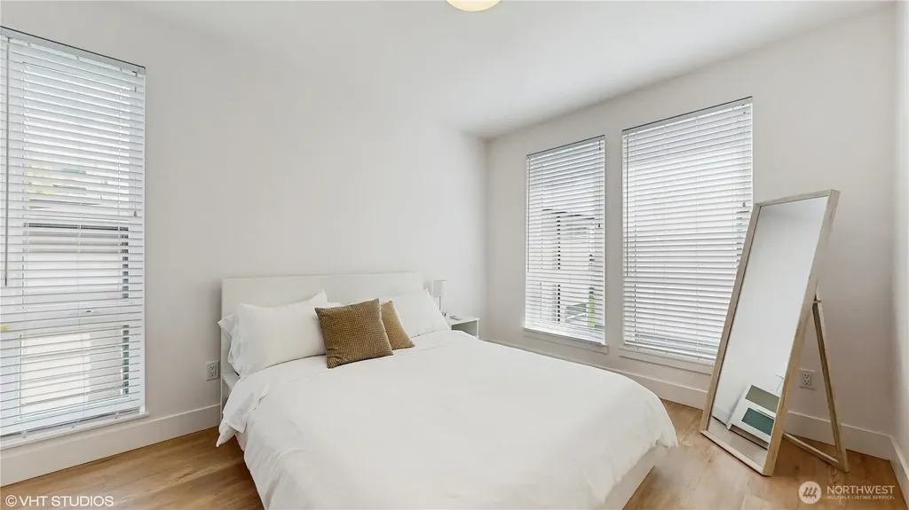 1300 E Remington Court Seattle WA 98122