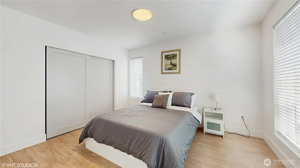 1300 E Remington Court Seattle WA 98122