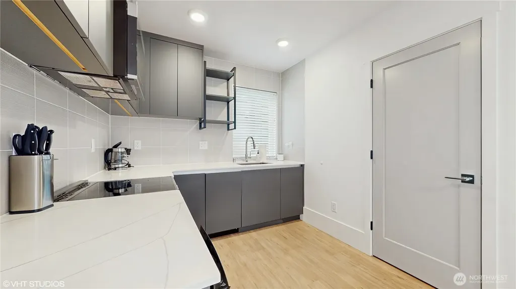 1300 E Remington Court Seattle WA 98122