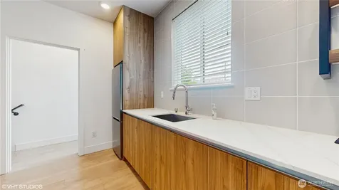 1300 E Remington Court Seattle WA 98122