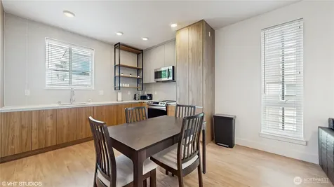 1300 E Remington Court Seattle WA 98122