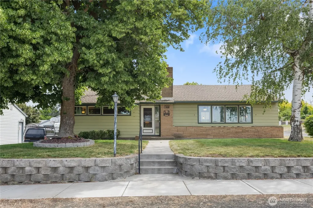 308 2nd Avenue Harrington WA 99134