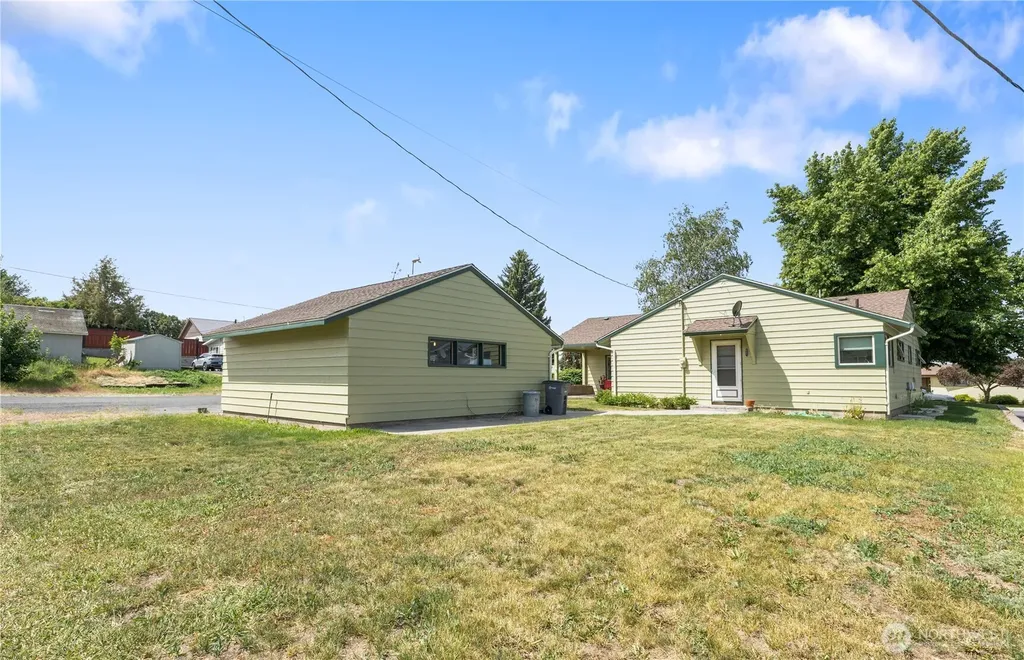 308 2nd Avenue Harrington WA 99134