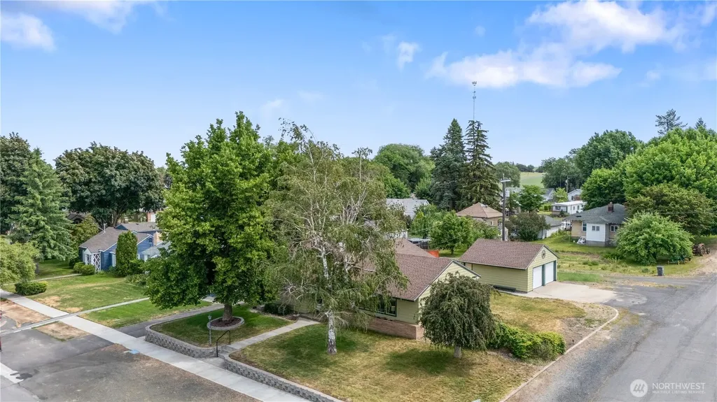 308 2nd Avenue Harrington WA 99134