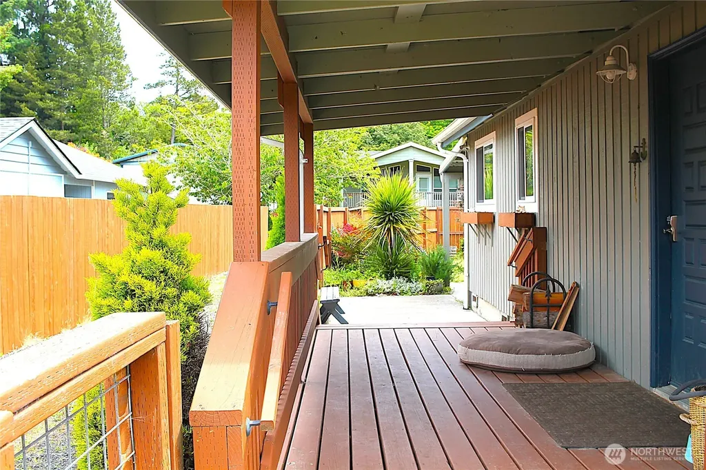 1620 S Ocosta Street Westport WA 98595