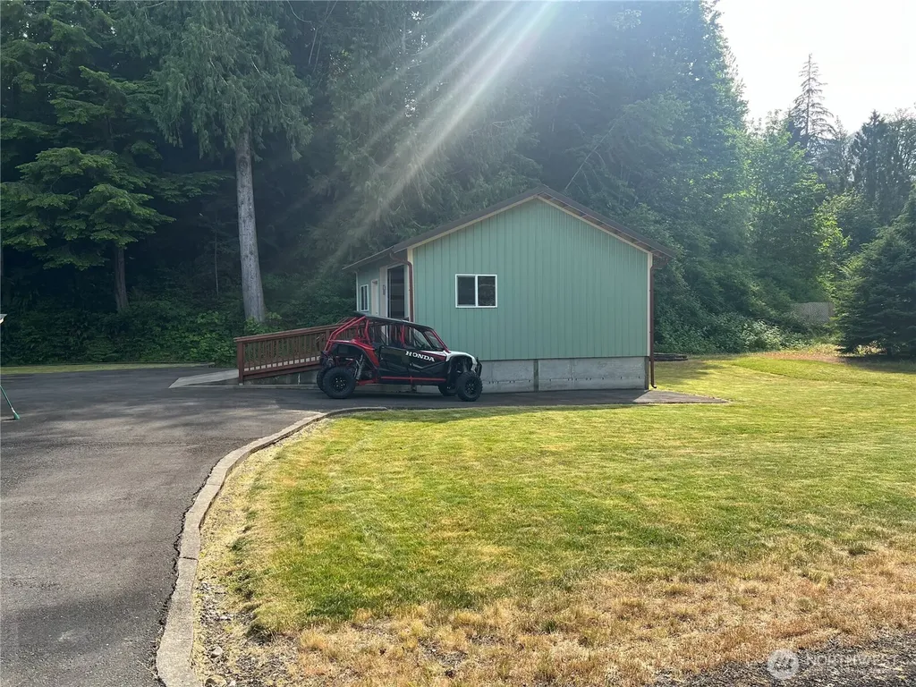 601 Mountain Trail Road Brinnon WA 98320