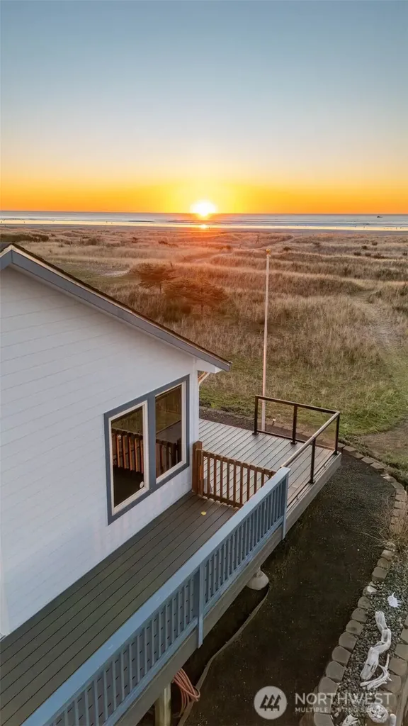 708 Sea Vista Lane Grayland WA 98547