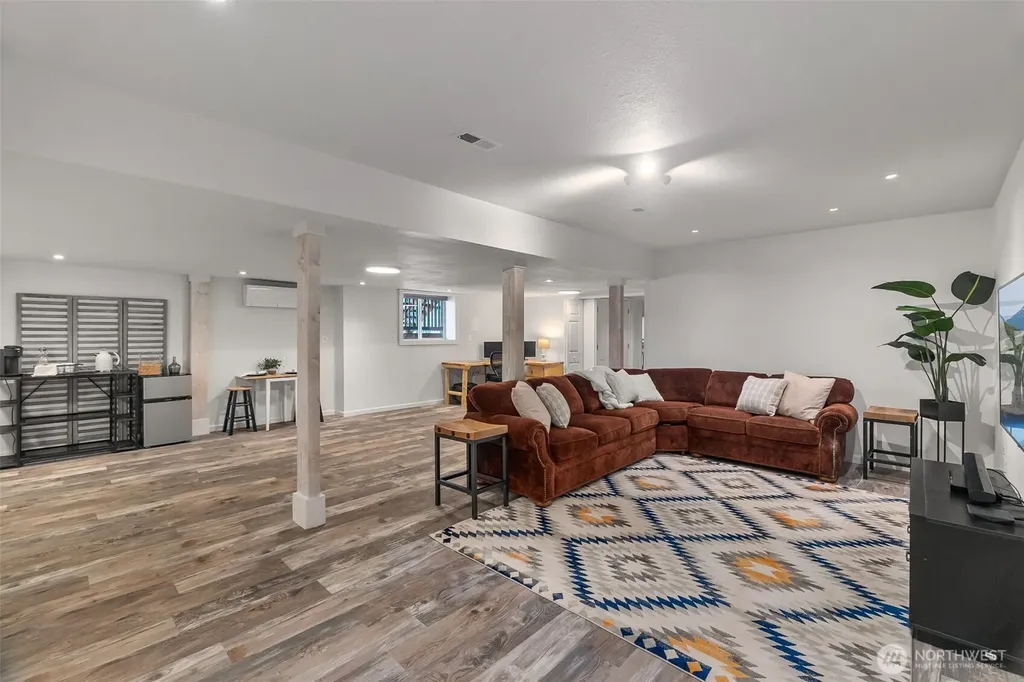 708 Sea Vista Lane Grayland WA 98547
