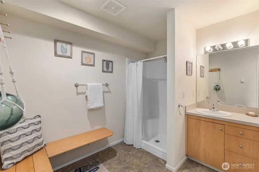 708 Sea Vista Lane Grayland WA 98547
