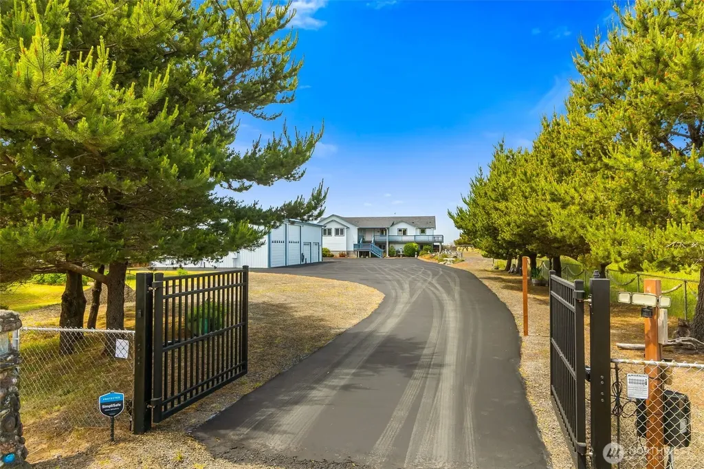708 Sea Vista Lane Grayland WA 98547